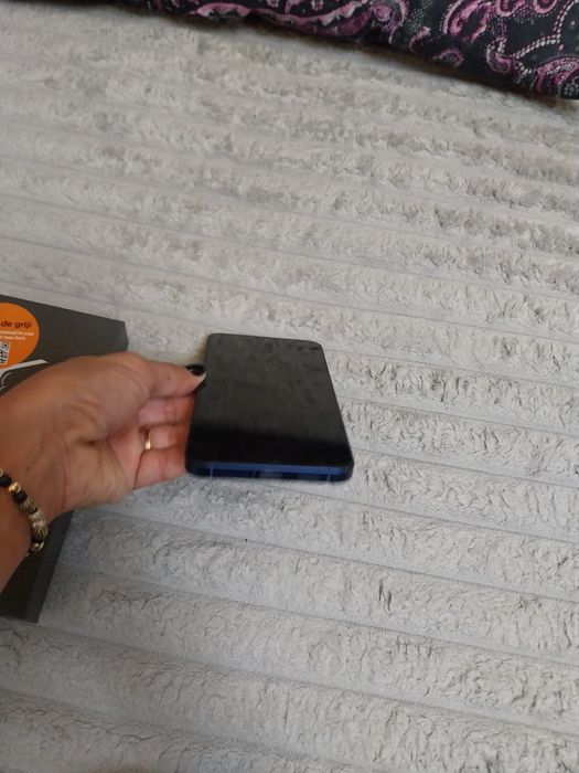 Samsung S25+ inca in garatie