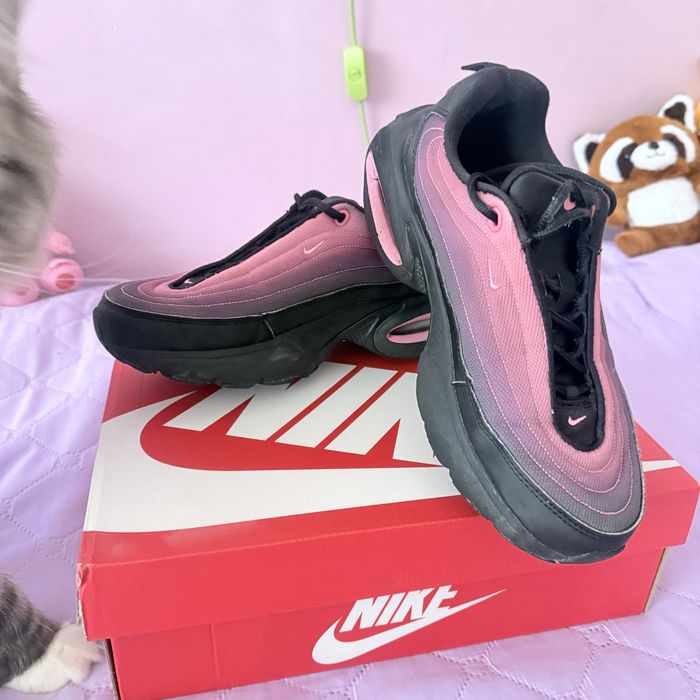 Маратонки Nike Air Max Portal Черно Розово 39