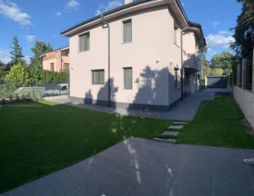 Озеленяване и поддръжка на дворове – София и околността