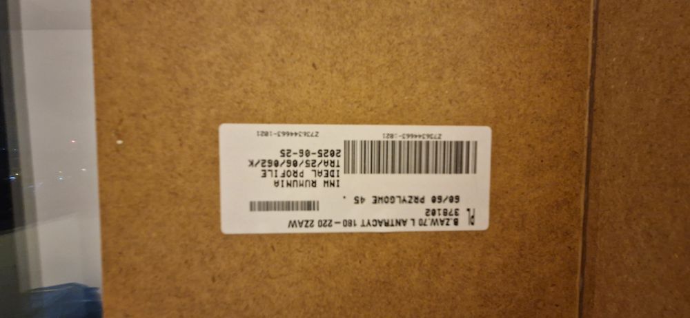 Usa de baie cu toc gri, noua