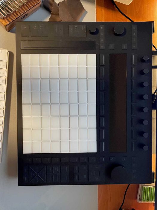 Ableton Push 3 (original box)