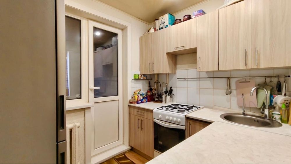 2х комн каартира,лоджия 6 м