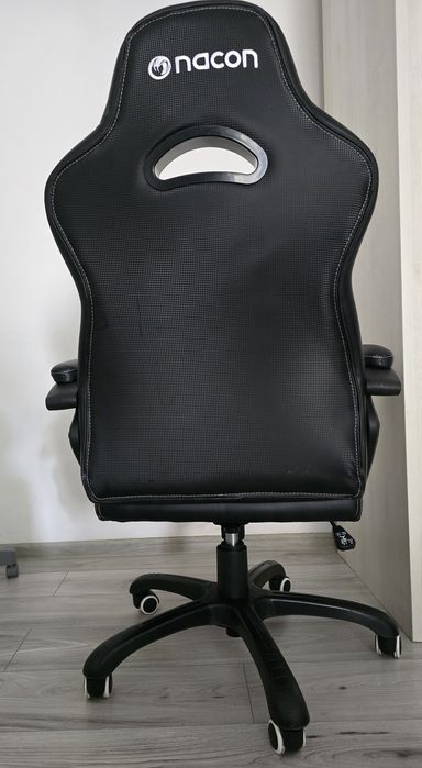 Scaun gaming negru