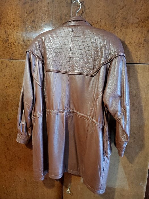 Шуба дамска,естествена кожа.