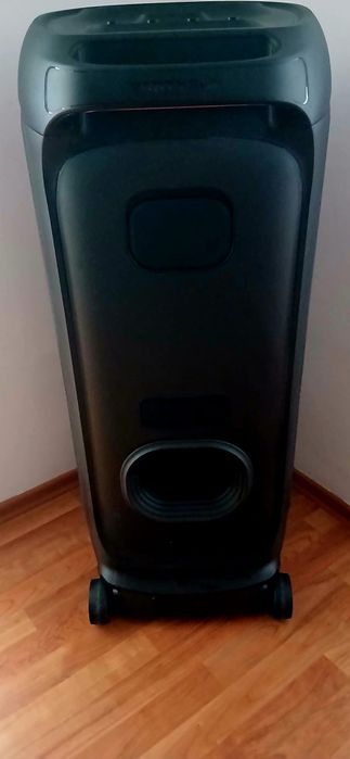 Vand boxa JBL1100W