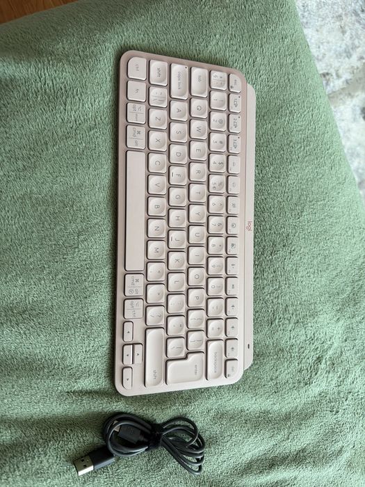 Tastatura  Logitech Mx Keys Mini Roz + stick + cablu