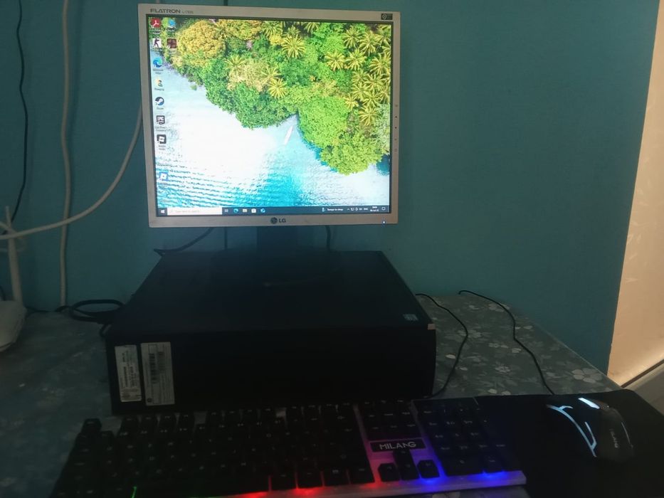 pc complet + monitor fără defecte!!