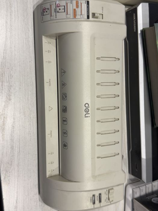 Документ учун ламинатор сотилади