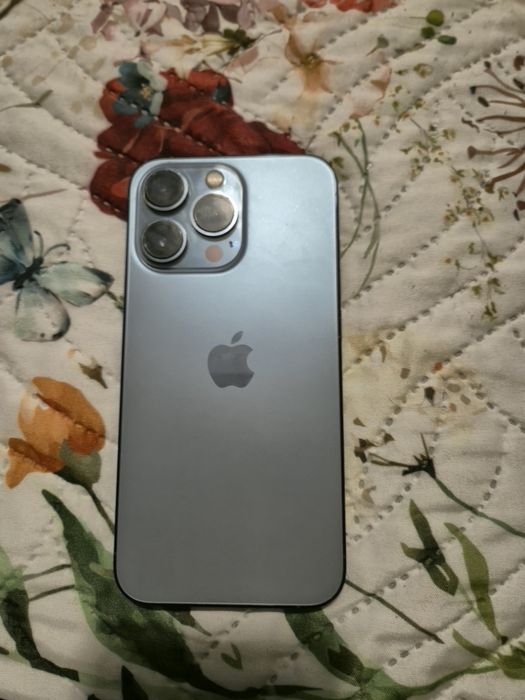 Vand iPhone 13 pro 128GB în stare impecabila