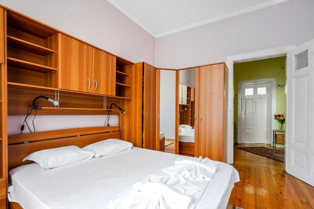 Продава се Тристаен апартамент в София, Център - 95 кв.м за 4422 €/кв.м - Снимка #5