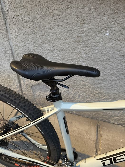 Bicicleta MTB Devron 1.9