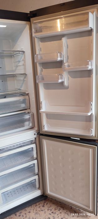 Холодильник Самсунг no frost.