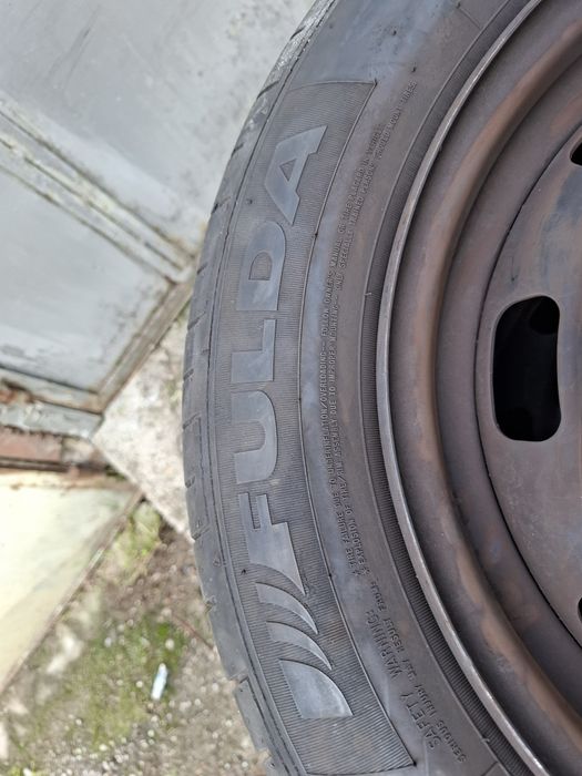 Метални джанти за Пежо и Ситроен с летни гуми 185/65/15"