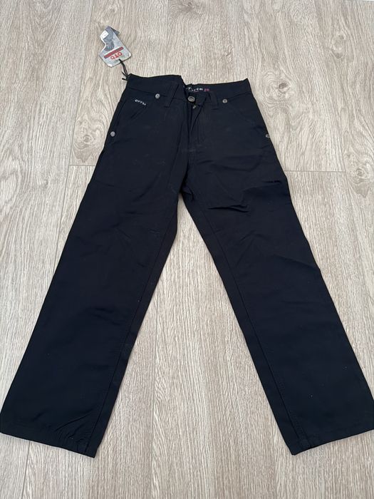 Детские джинсы разные