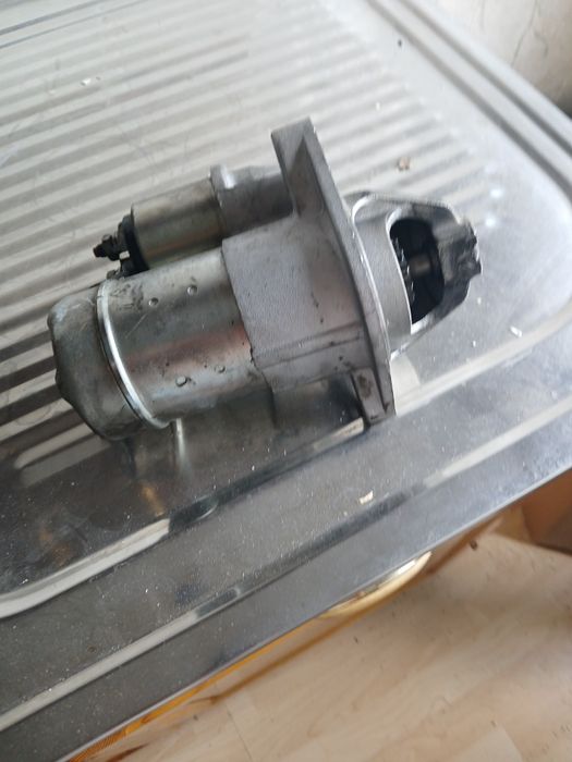 Стартер  за опел Астра G 1.7дти 2002г