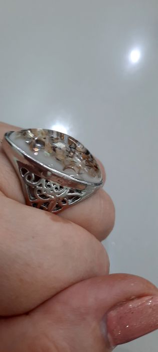 Кольцо продается