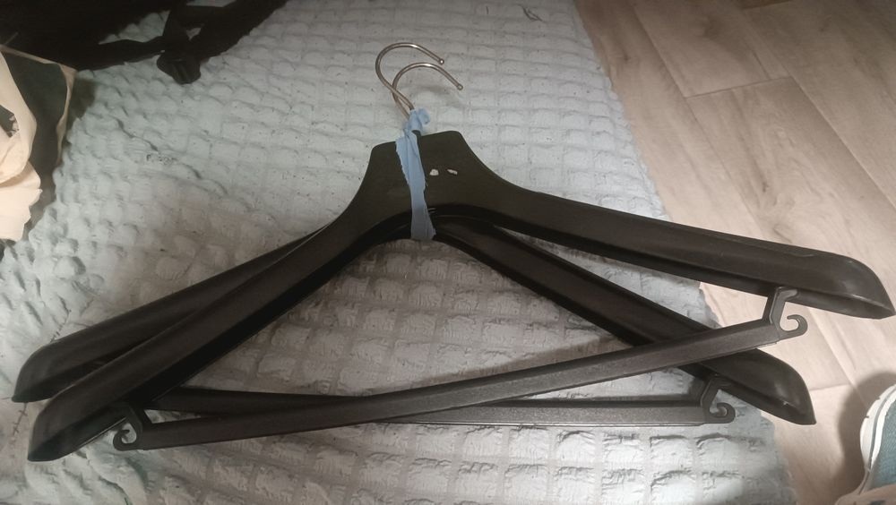 Телевизор продаю