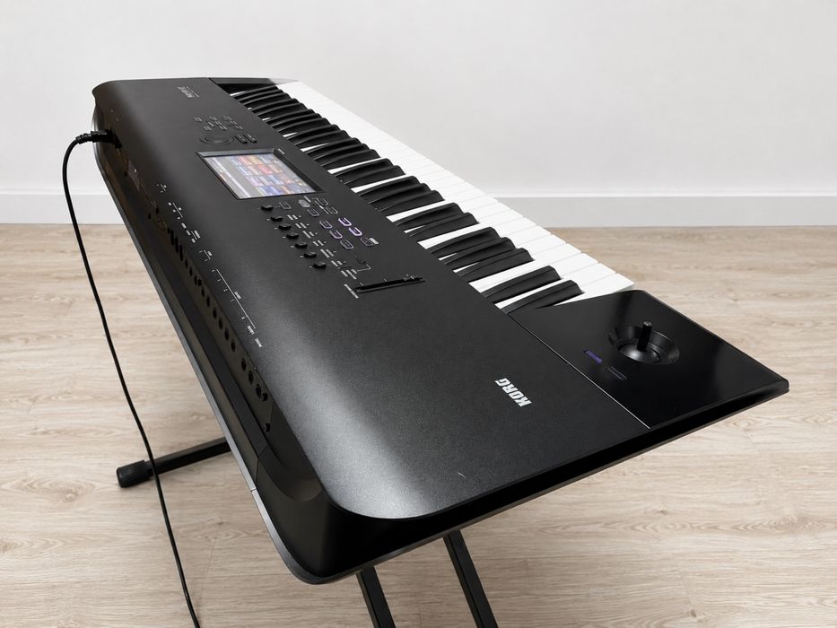 Korg Nautilus 61 keys