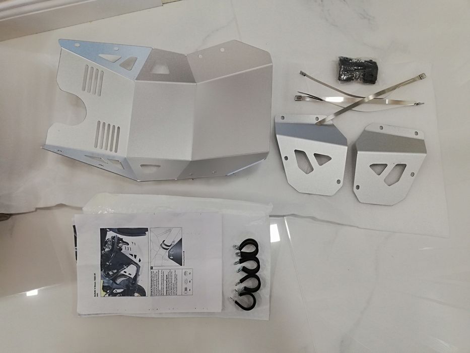 Предпазна плоча за Suzuki V-Strom