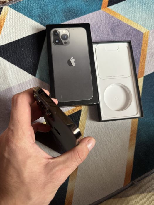 Продам Телефон Айфон 13 Pro Max