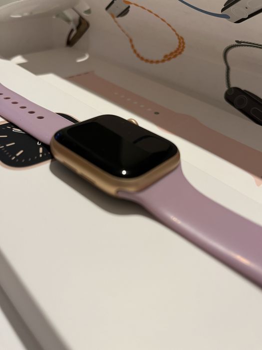 Apple Watch  6  40mm