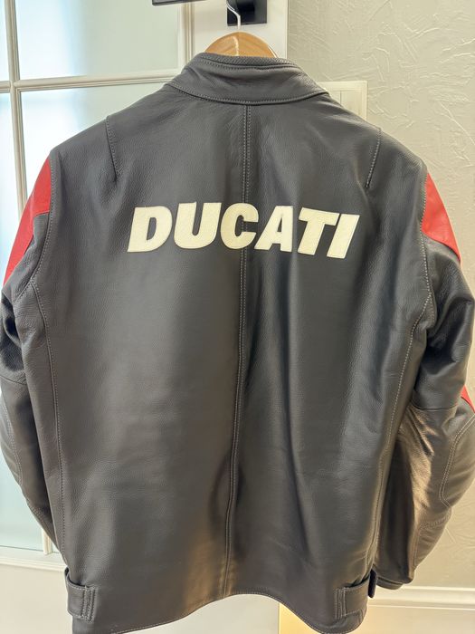 Мото куртка мужская