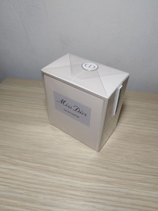 Miss Dior EDP 100 ml - Nou, Sigilat
