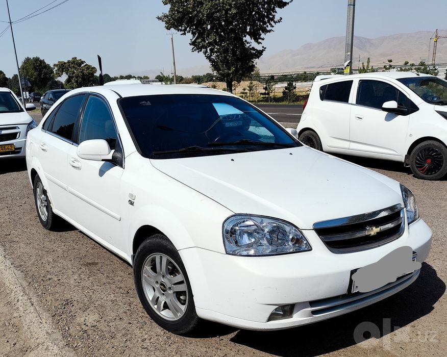 Lacetti 2 pozitsiya 1.8 ideal