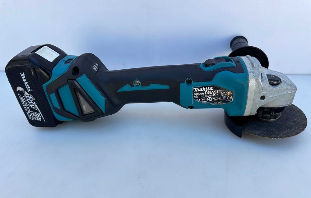 Makita DGA511 - Безчетков ъглошлайф с потенциометър 18V
