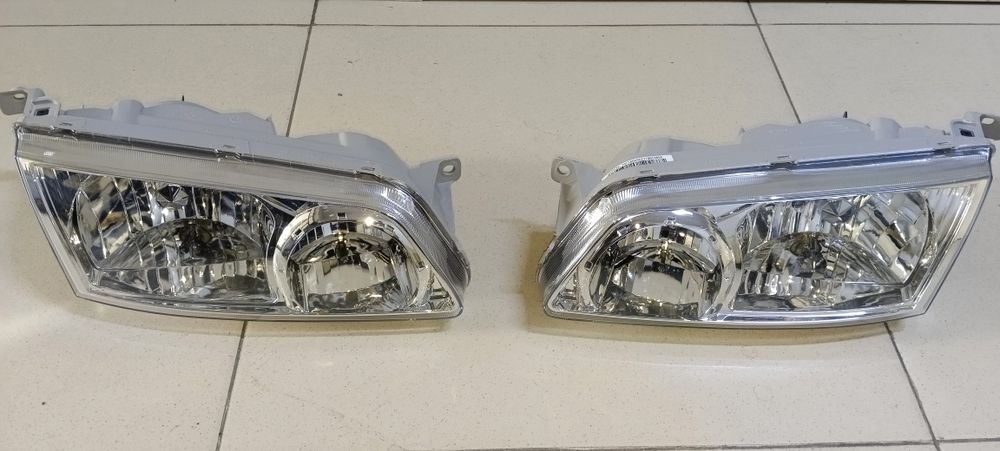 Фара Хюндай старекс