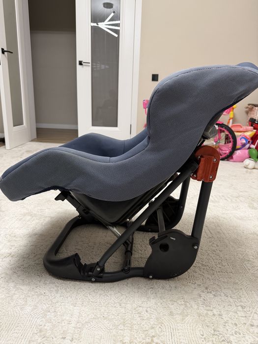 Автокресло CHICCO