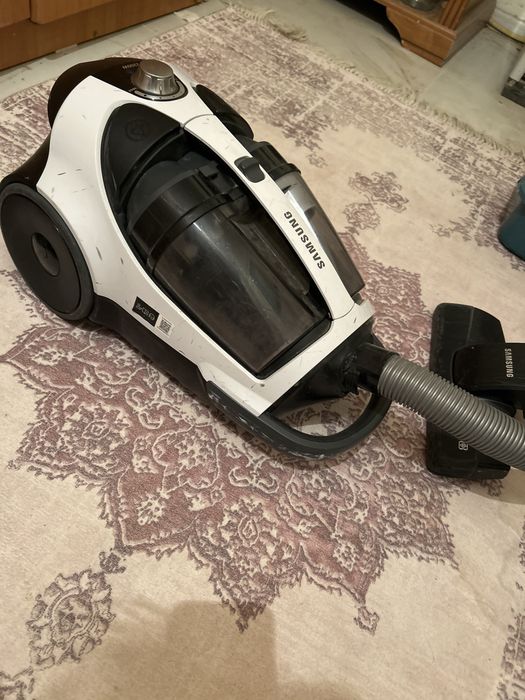 Продается пылесос