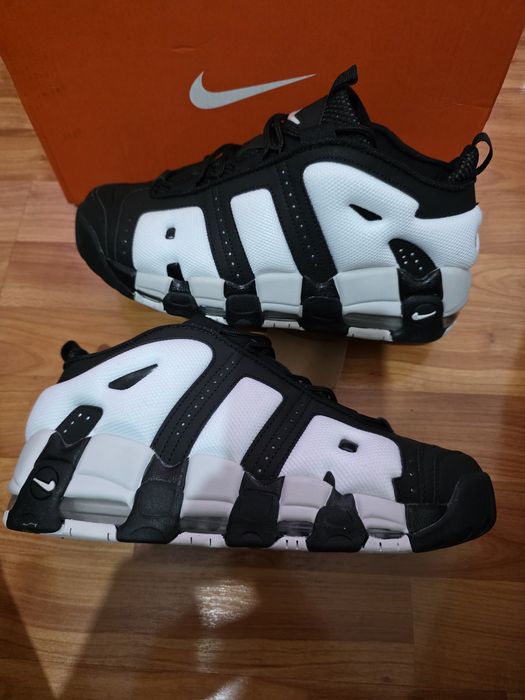 Adidasi Nike utempo