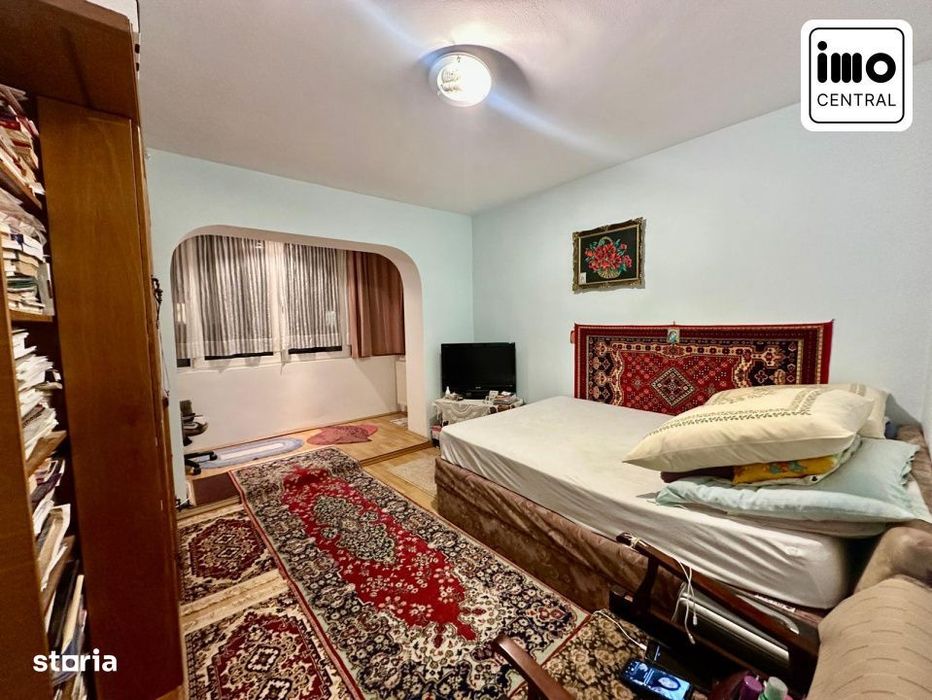 Apartament spatios, 3 camere DECOMANDATE, priveliste panoramica, Zoril