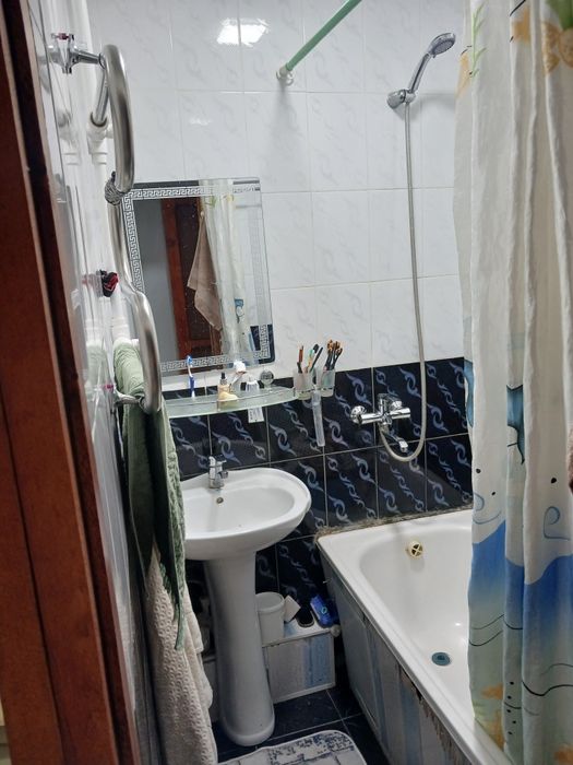 Продается 2-х комнатная квартира