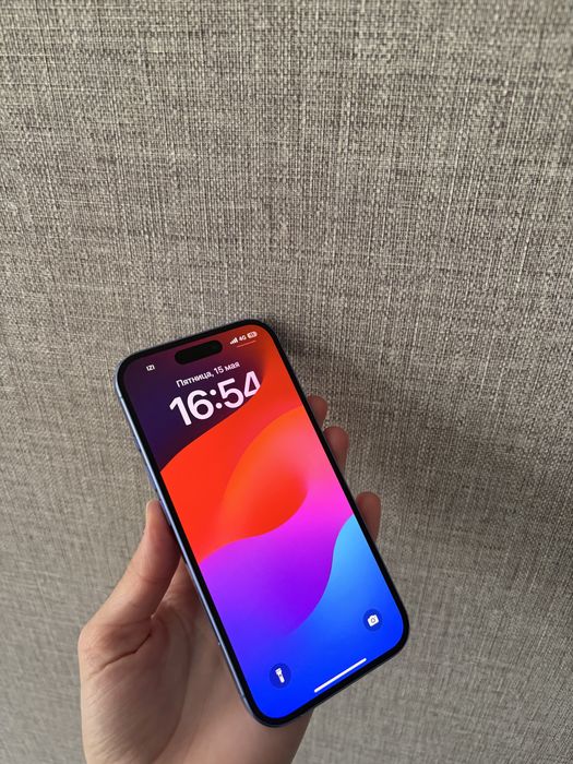 Продам айфон 16 iphone 16 128 гб оригинал