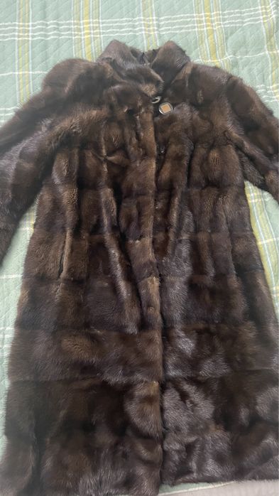 Продам б/у норковую шубу