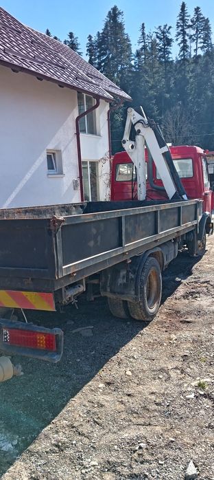 Vând Iveco fiat cu macara basculabil