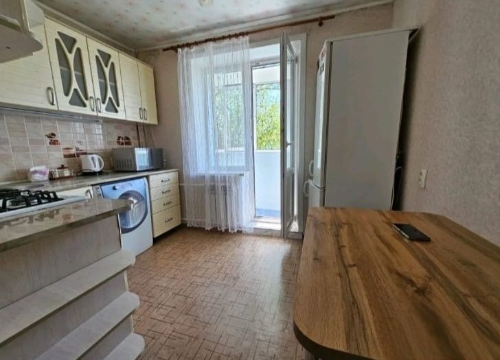 1 ком ленинградка в 20 мкр