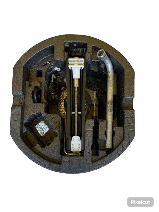 Panou/Suport Roata De Rezerva Skoda Fabia Iii Estate Nj5 2014 - > 6V0012115