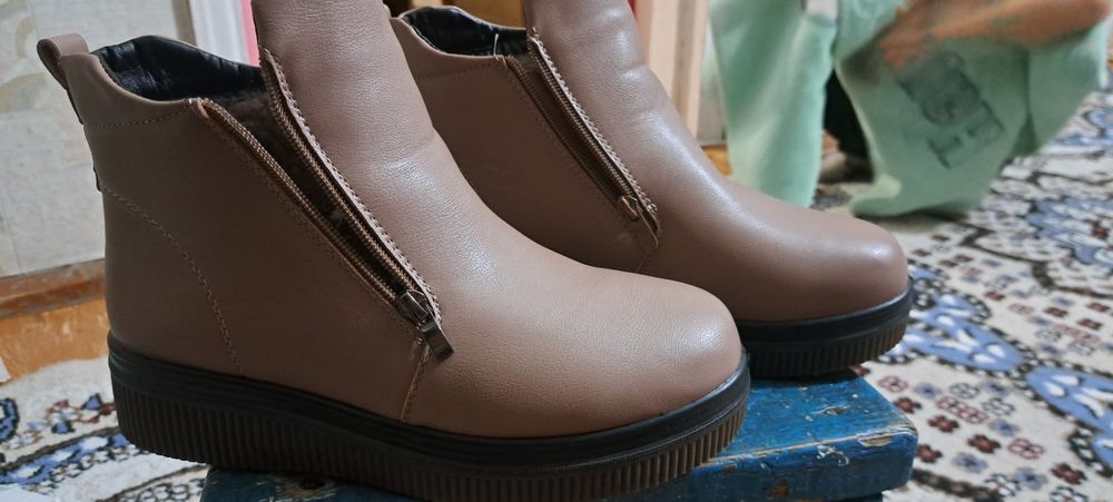 Продам сапоги демисезонные