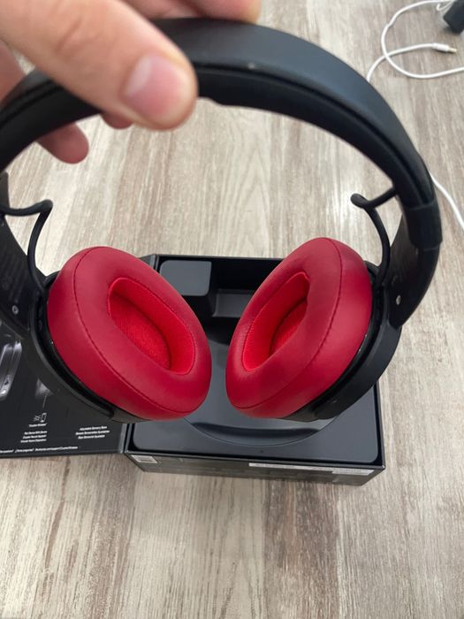 Căști Skullcandy Crusher, cu bass puternic
