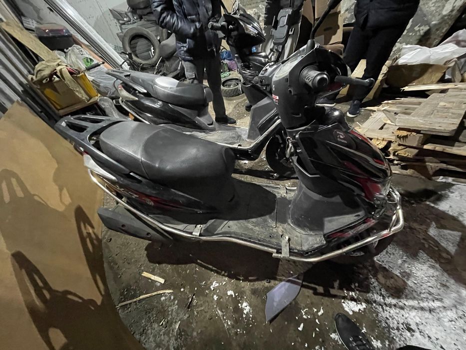 2 скутера за 300000