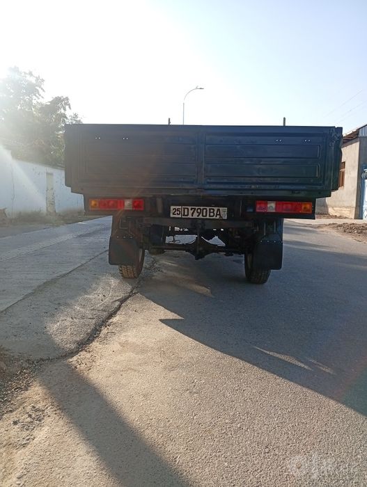 Uaz sotiladi yili 1991