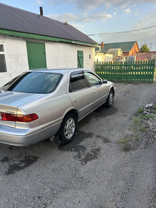 Toyota camry25 американец