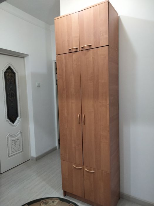 Прихожая шкаф...