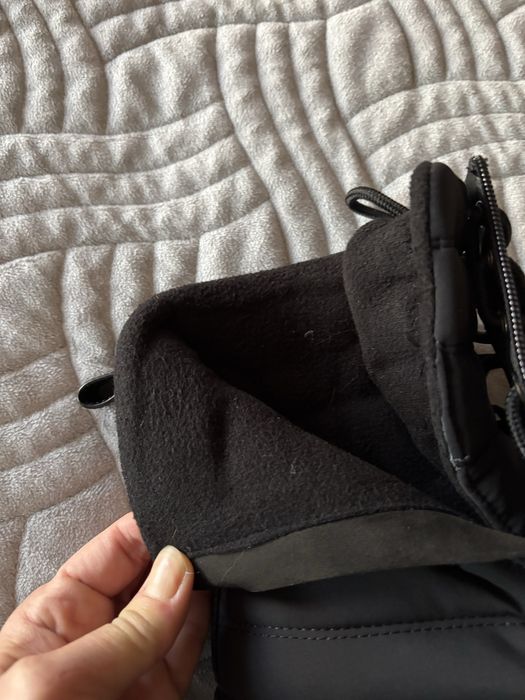 Зимние ботинки Charles Keith