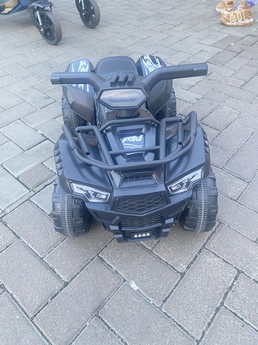 ATV  pentru copii cu vârstă între 3-5 ani