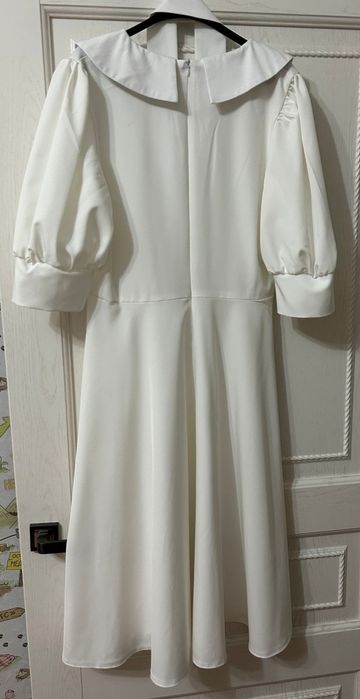 Продам платье женское