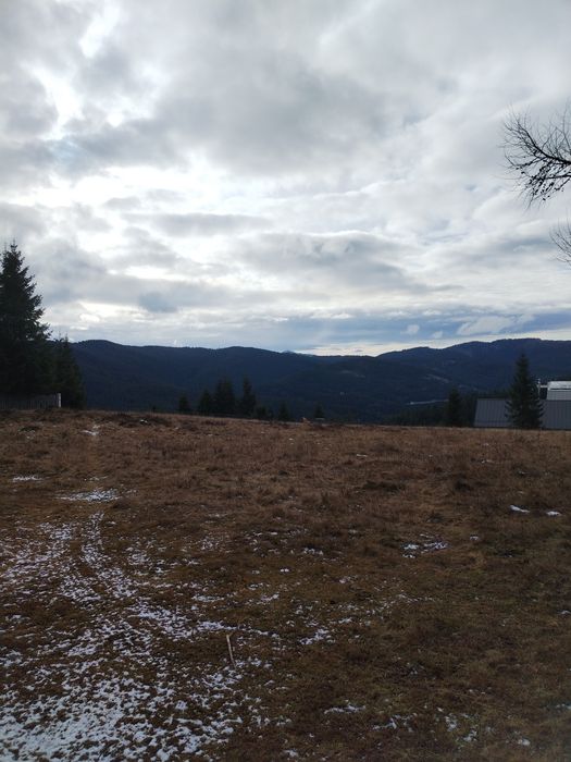 Vând teren intravilan comuna Beliș sat Balcesti judetul Cluj